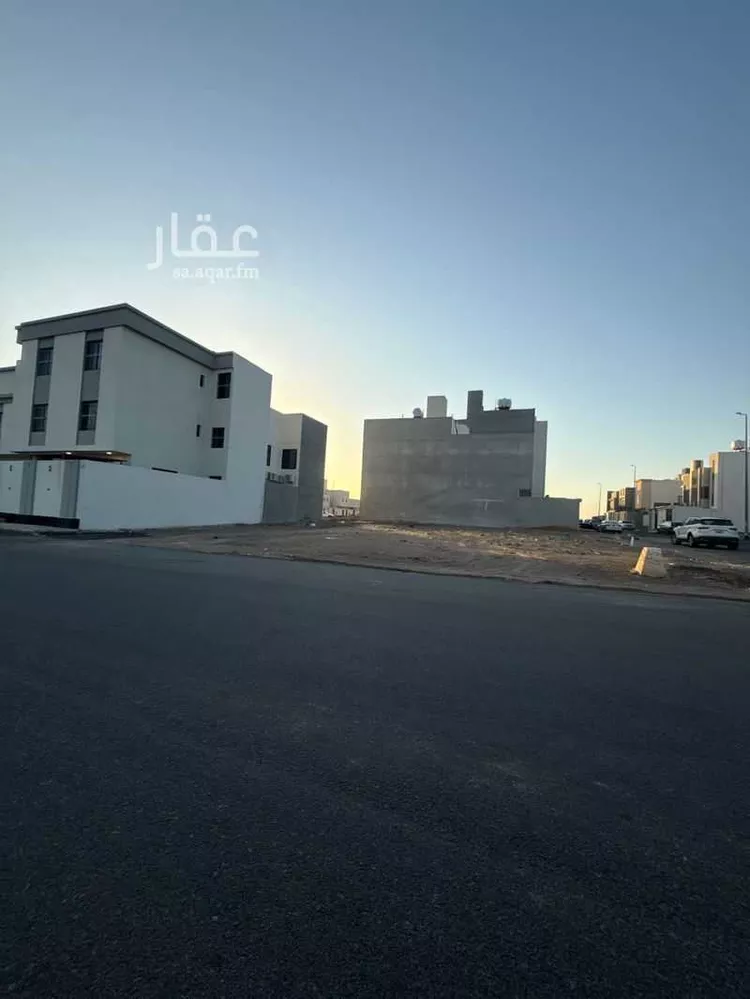 أرض للبيع في شارع اسحاق بن ابراهيم, حي نبلاء, مدينة المدينة المنورة, منطقة المدينة المنورة