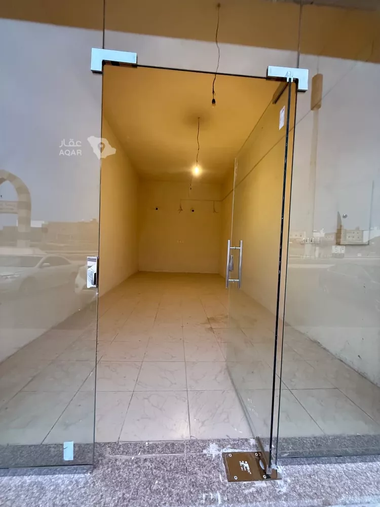 Shop for Rent in Medina As Sad 11