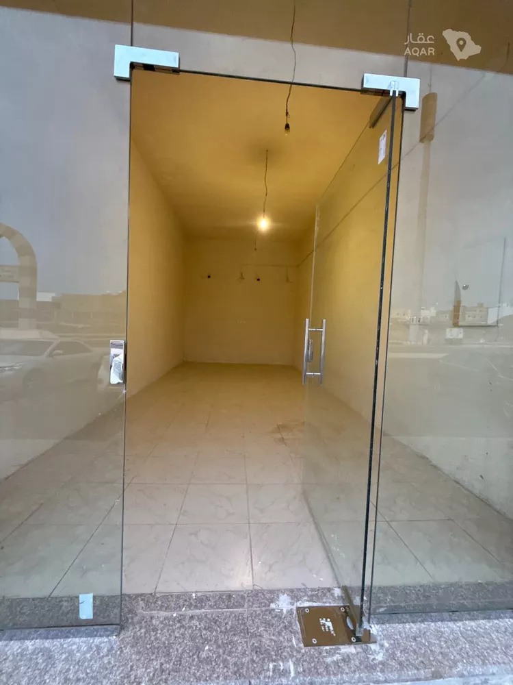 Shop for Rent in Medina As Sad 12