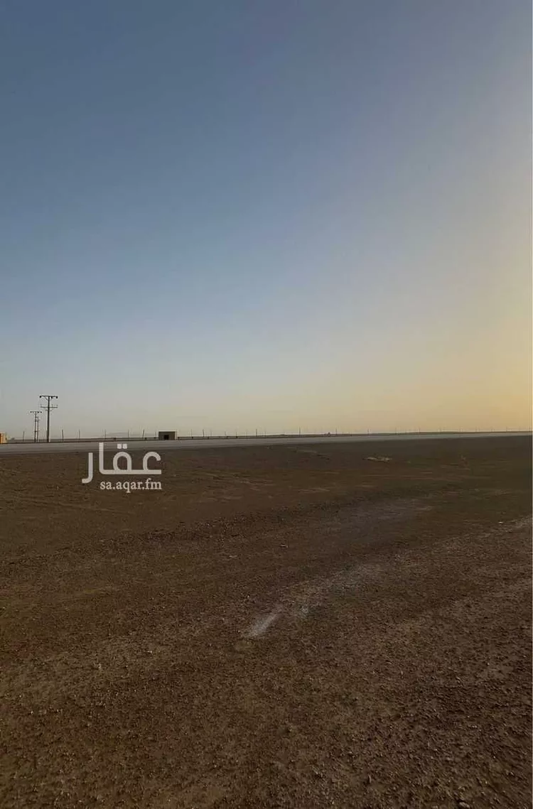أرض للبيع في شارع طريق القصيم المدينة السريع, حي ثادج, مدينة ثادج, منطقة القصيم صورة 3