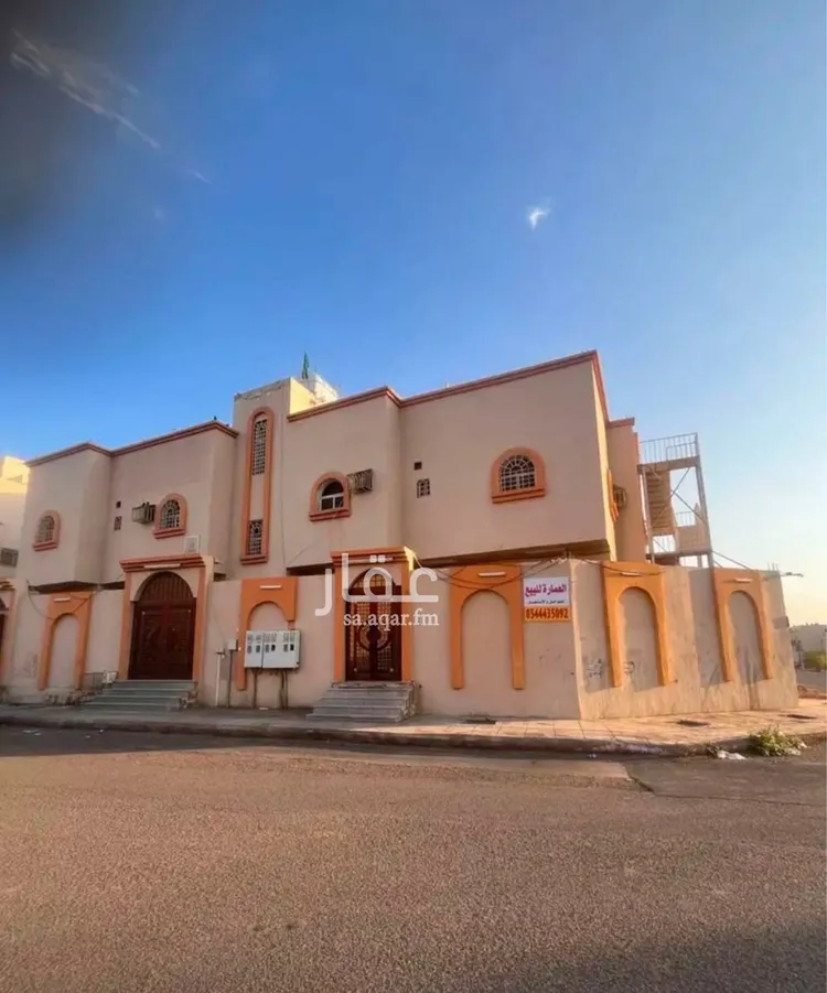 عمارة للبيع في شارع عبيد التميمي, حي الدفاع, مدينة المدينه المنوره, منطقة المدينة المنورة صورة 3