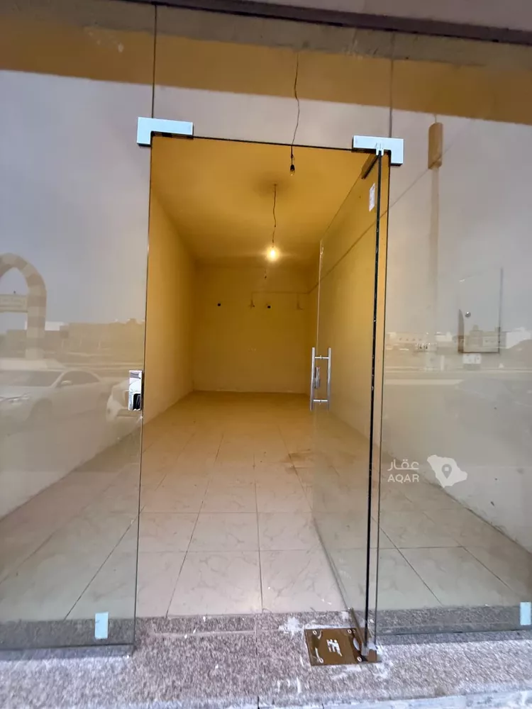 Shop for Rent in Medina As Sad 10