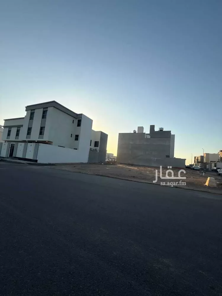 أرض للبيع في شارع اسحاق بن ابراهيم, حي نبلاء, مدينة المدينة المنورة, منطقة المدينة المنورة صورة 3