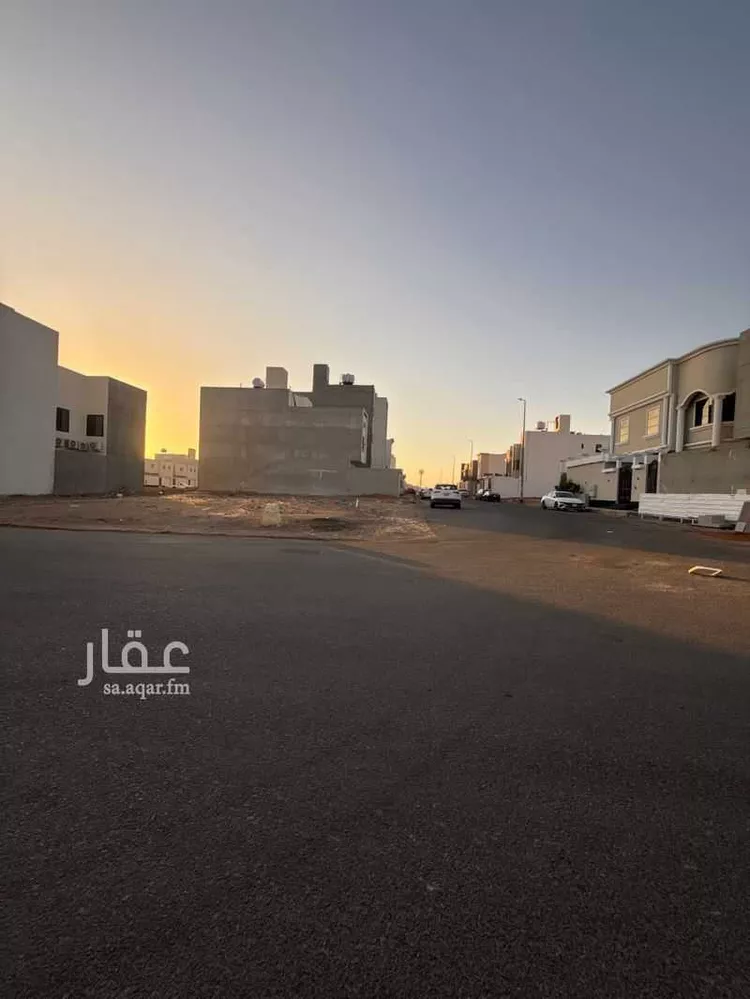 أرض للبيع في شارع اسحاق بن ابراهيم, حي نبلاء, مدينة المدينة المنورة, منطقة المدينة المنورة 7
