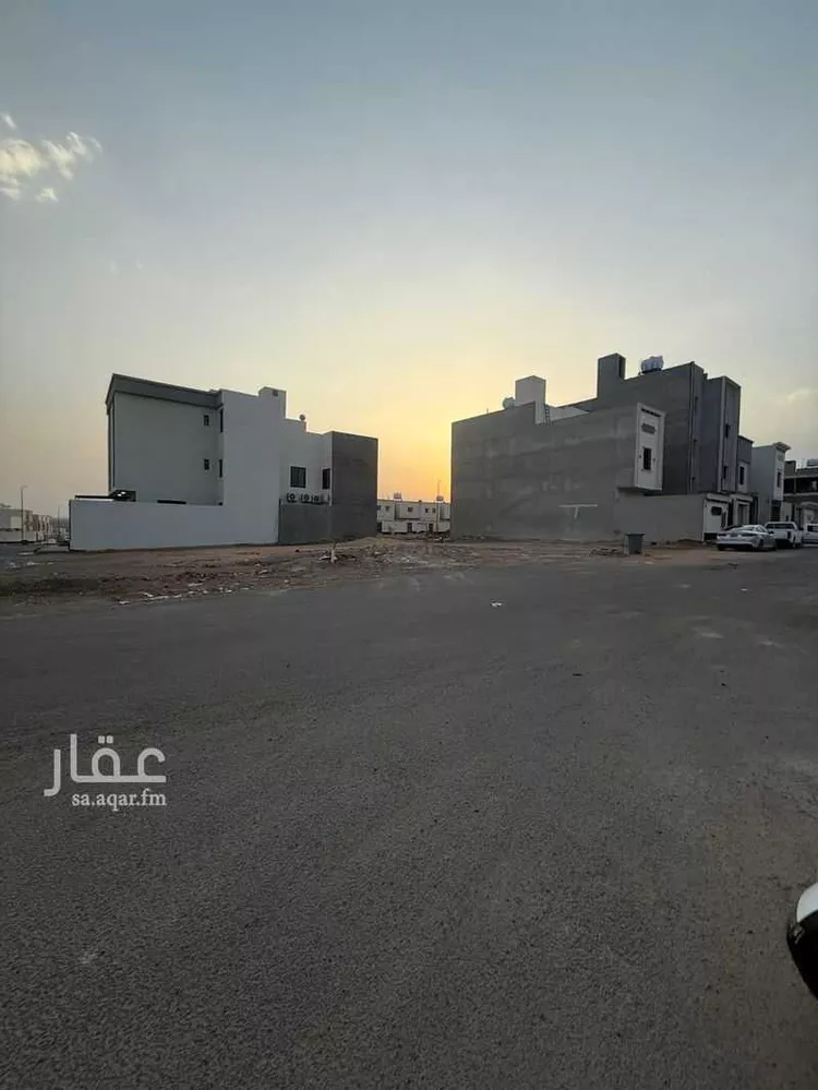 أرض للبيع في شارع اسحاق بن ابراهيم, حي نبلاء, مدينة المدينه المنوره, منطقة المدينة المنورة صورة 3