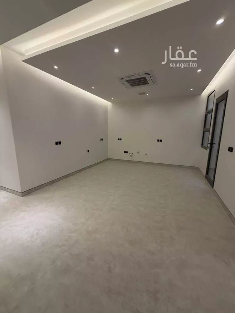 دور للبيع في شارع عمر المحروسي, حي القيروان, مدينة الرياض, منطقة الرياض 6