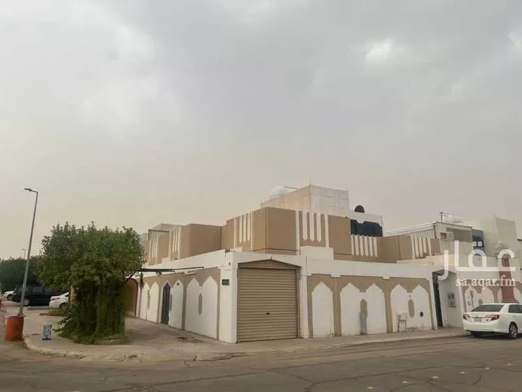 دور للبيع في شارع محمد بن الحنفيه, حي الإسكان, مدينة بريدة, منطقة القصيم