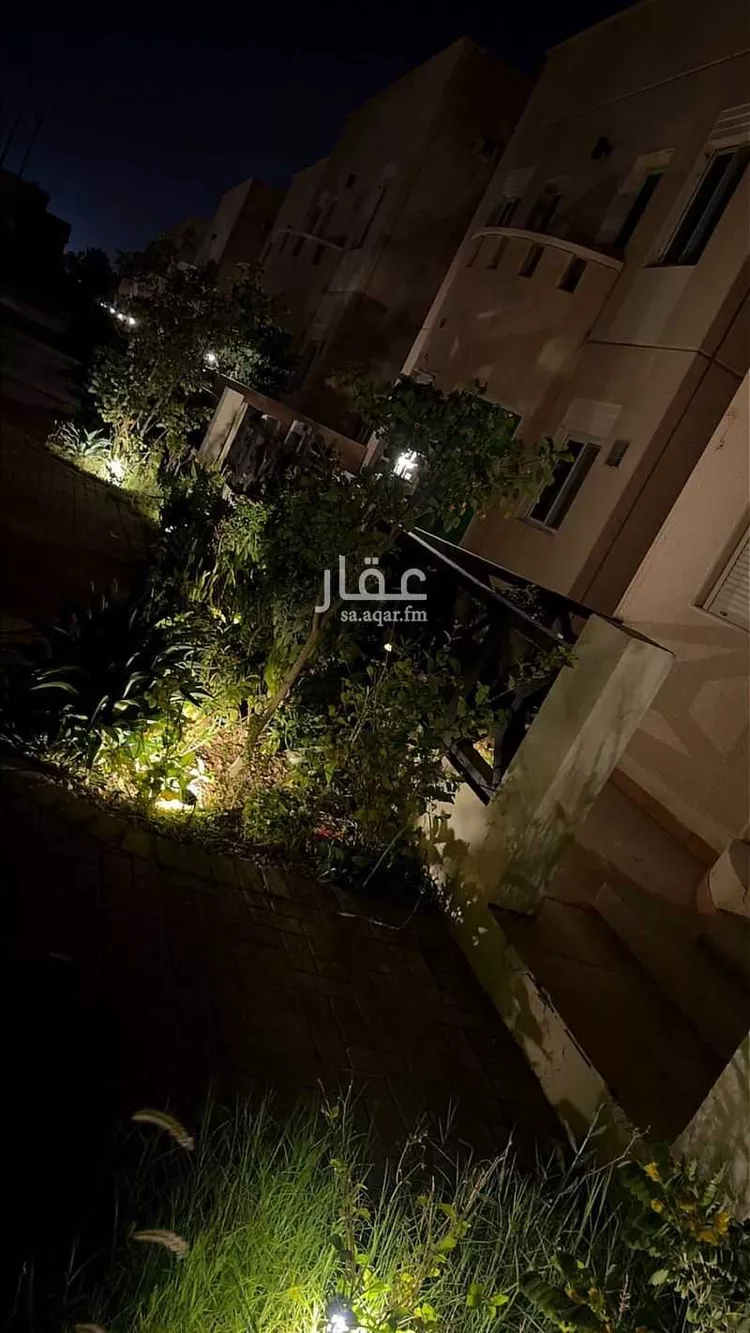 فيلا للإيجار في شارع البلدة, حي الخزامى, مدينة الرياض, منطقة الرياض صورة 2