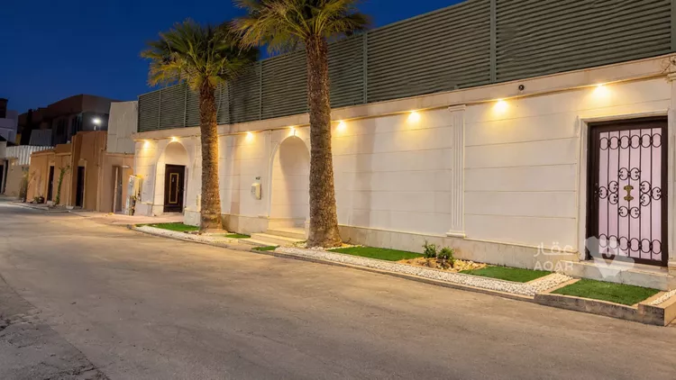 فيلا للبيع في شارع أبي سليمان الطحان, حي الربوة, مدينة الرياض, منطقة الرياض 18
