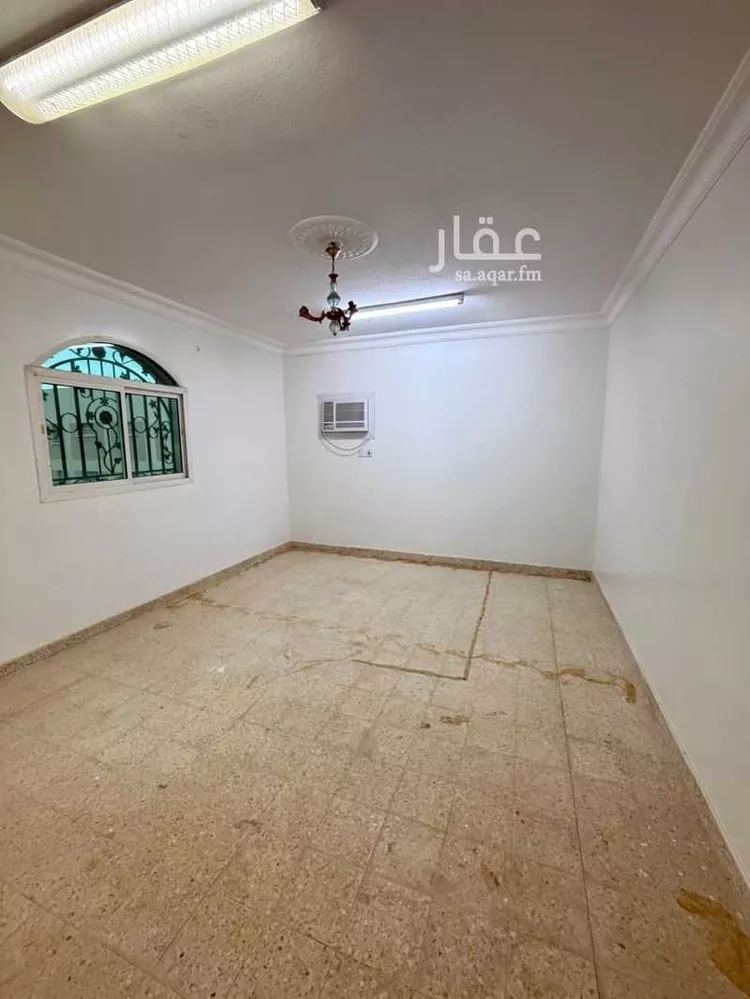 شقة للإيجار في شارع العرقين, حي إشبيلية, مدينة الرياض, منطقة الرياض صورة 3