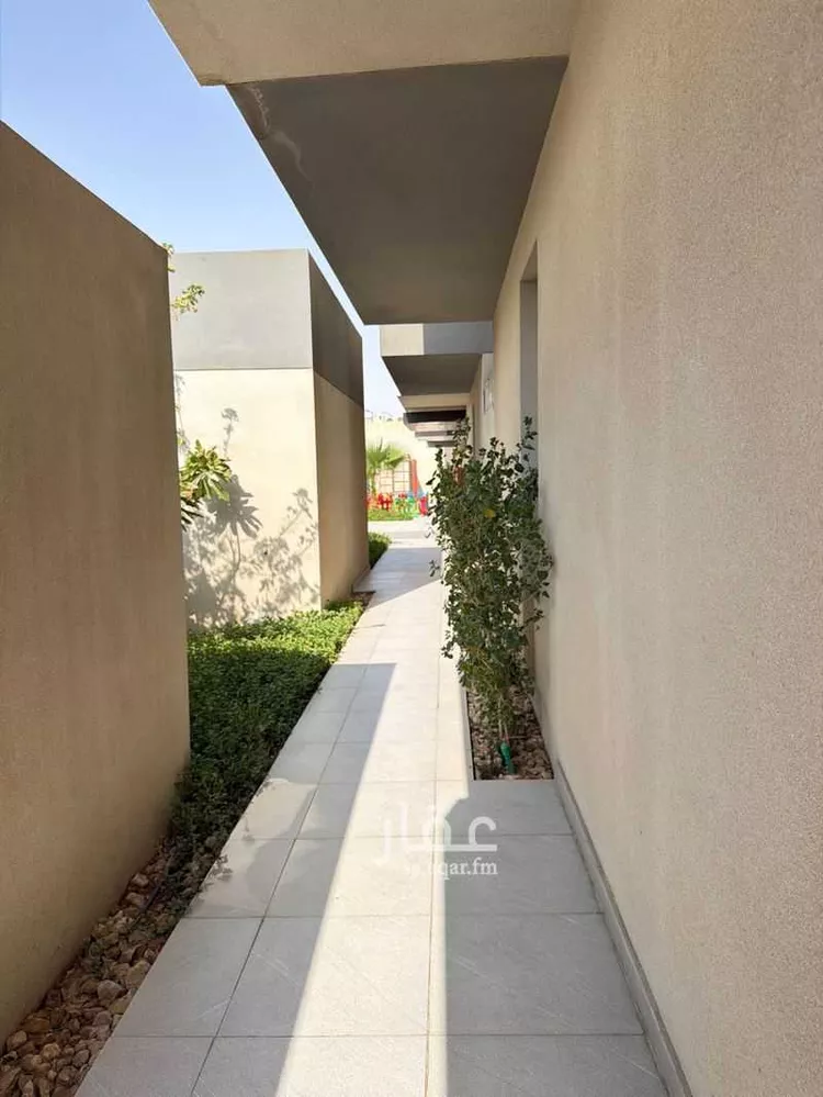 فيلا للإيجار في شارع عبدالله بن حبان, حي الرمال, مدينة الرياض, منطقة الرياض صورة 3