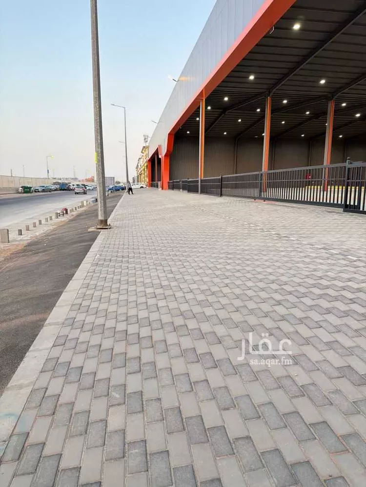 Shop for Rent in Riyadh Al Qadisiyah صورة 3