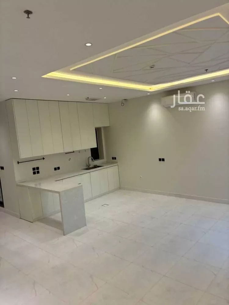 فيلا للإيجار في شارع جبل اللوز, حي الرمال, مدينة الرياض, منطقة الرياض صورة 2
