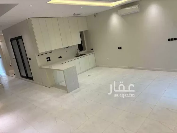 فيلا للإيجار في شارع جبل اللوز, حي الرمال, مدينة الرياض, منطقة الرياض صورة 5