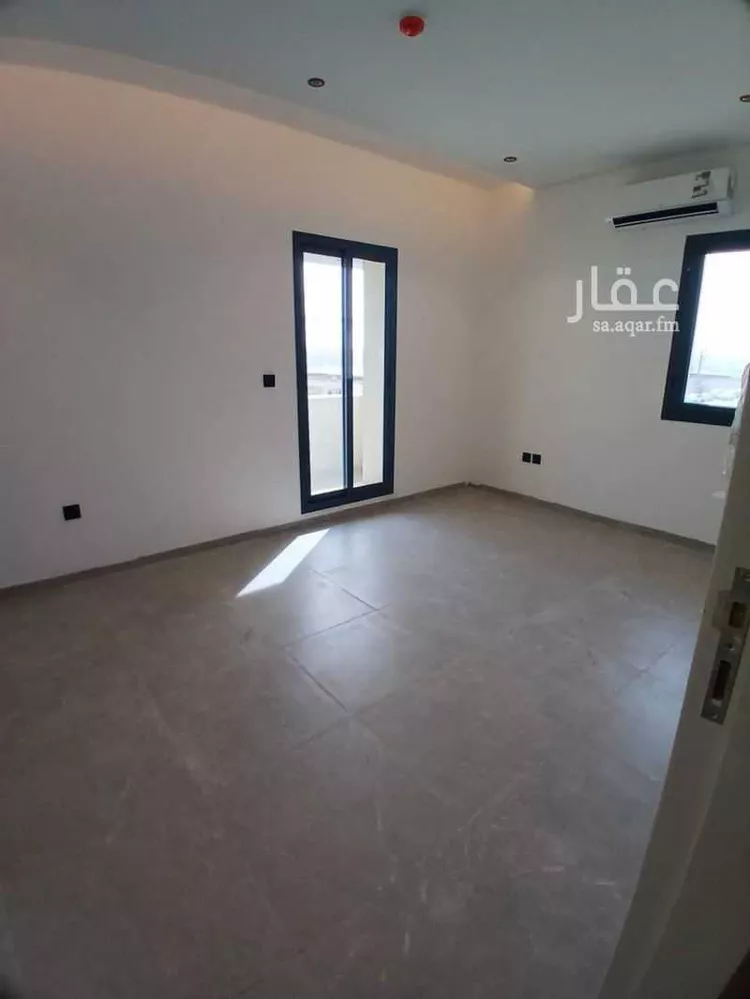فيلا للإيجار في شارع عبدالله بن حبان, حي الرمال, مدينة الرياض, منطقة الرياض 7