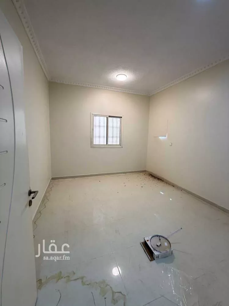 شقة للإيجار في شارع عبدالعزيز العبادي, حي الرمال, مدينة الرياض, منطقة الرياض 10