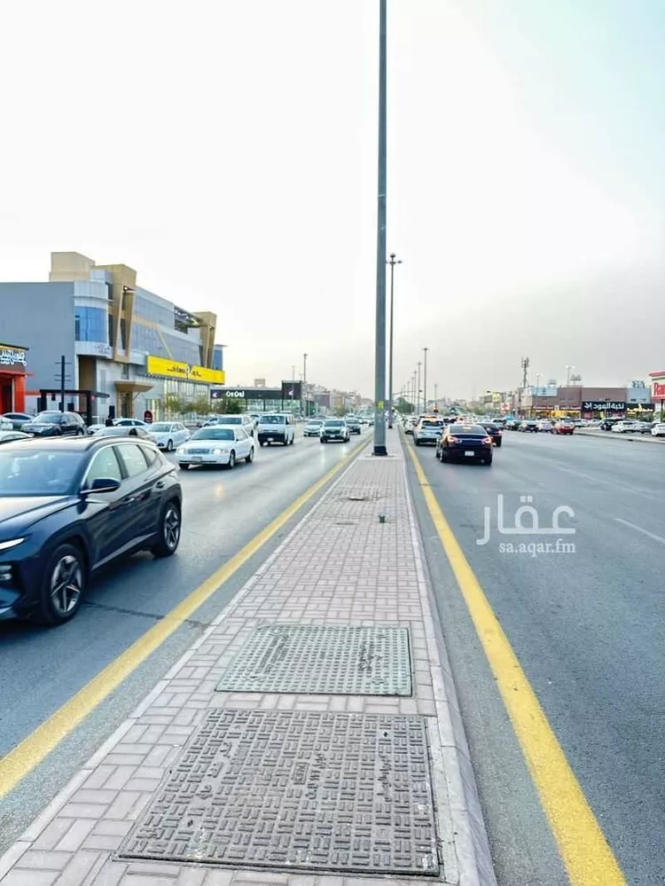 محل للإيجار في شارع الصحابة, حي إشبيلية, مدينة الرياض, منطقة الرياض