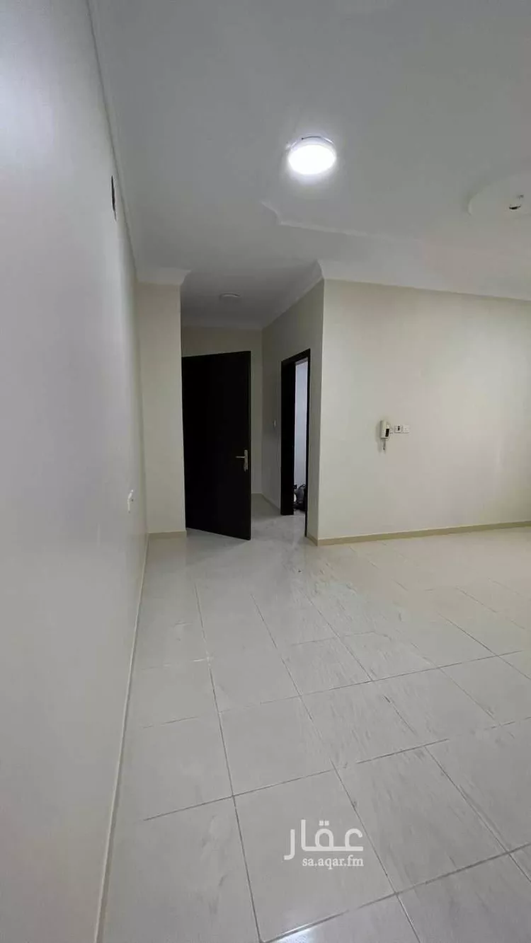 شقة للإيجار في شارع عبدالله بن راشد بن جلعود, حي النهضة, مدينة الرياض, منطقة الرياض صورة 3