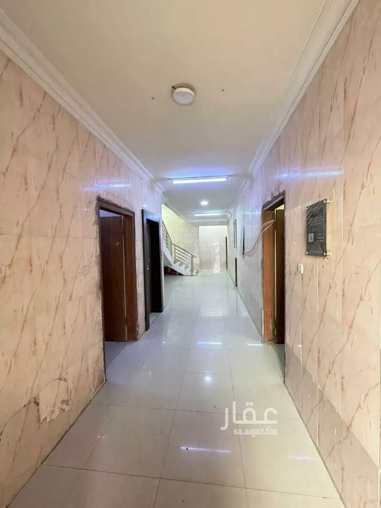 عمارة للإيجار في شارع السفانية, حي المعيزيلة, مدينة الرياض, منطقة الرياض صورة 5
