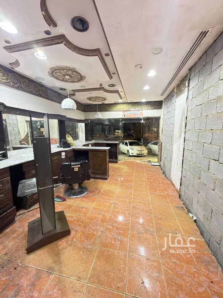 محل للإيجار في شارع عبدالله بن سعود بن عبدالعزيز الفرعى, حي اليرموك, مدينة الرياض, منطقة الرياض صورة 4