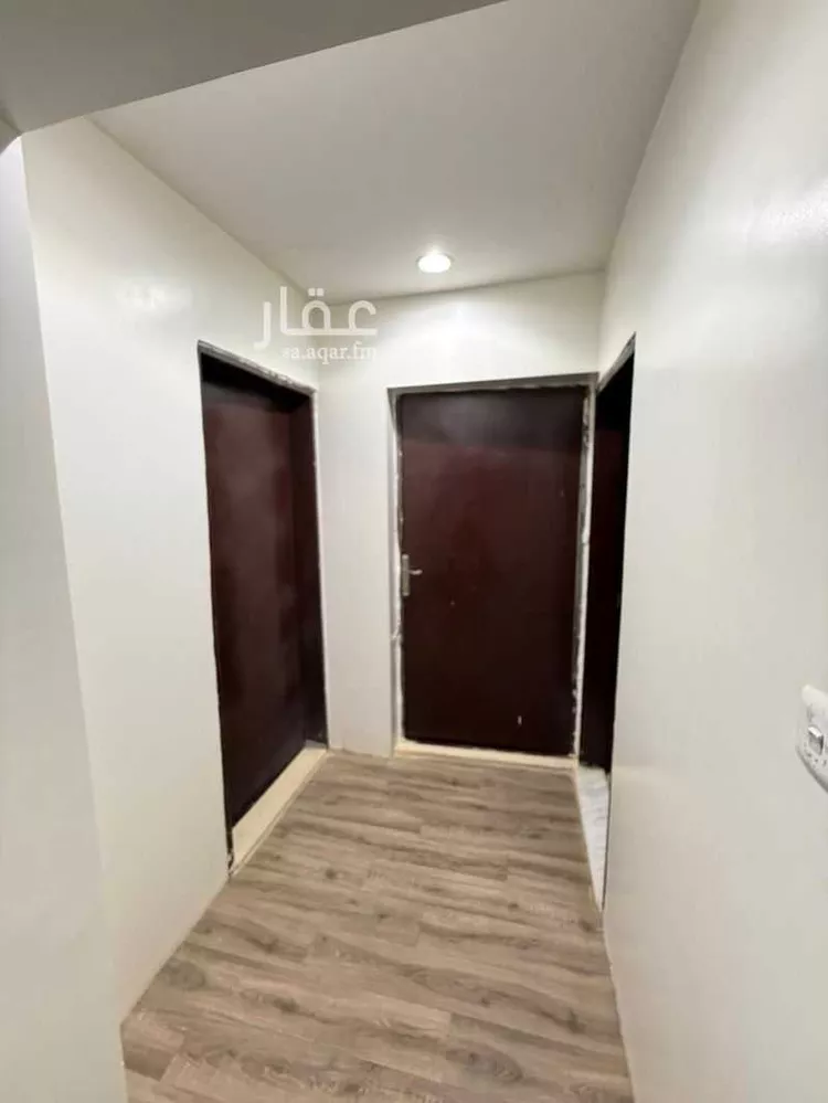 فيلا للبيع في شارع الطارفة, حي إشبيلية, مدينة الرياض, منطقة الرياض 14