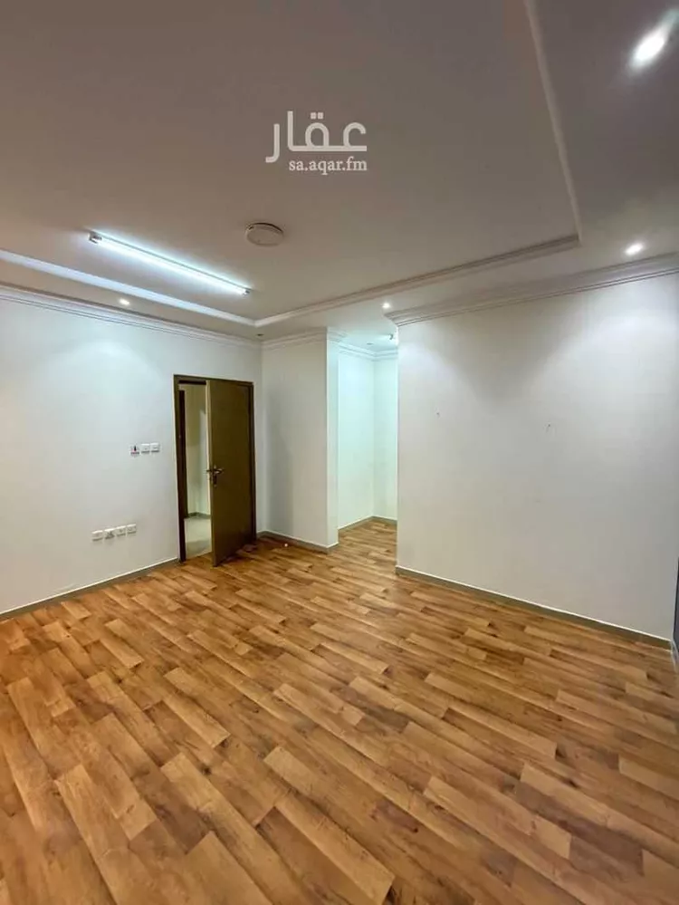 شقة للإيجار في شارع زبن بن عمير, حي إشبيلية, مدينة الرياض, منطقة الرياض صورة 4