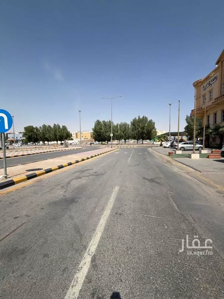 Building for Rent in Riyadh Al Yarmouk صورة 3