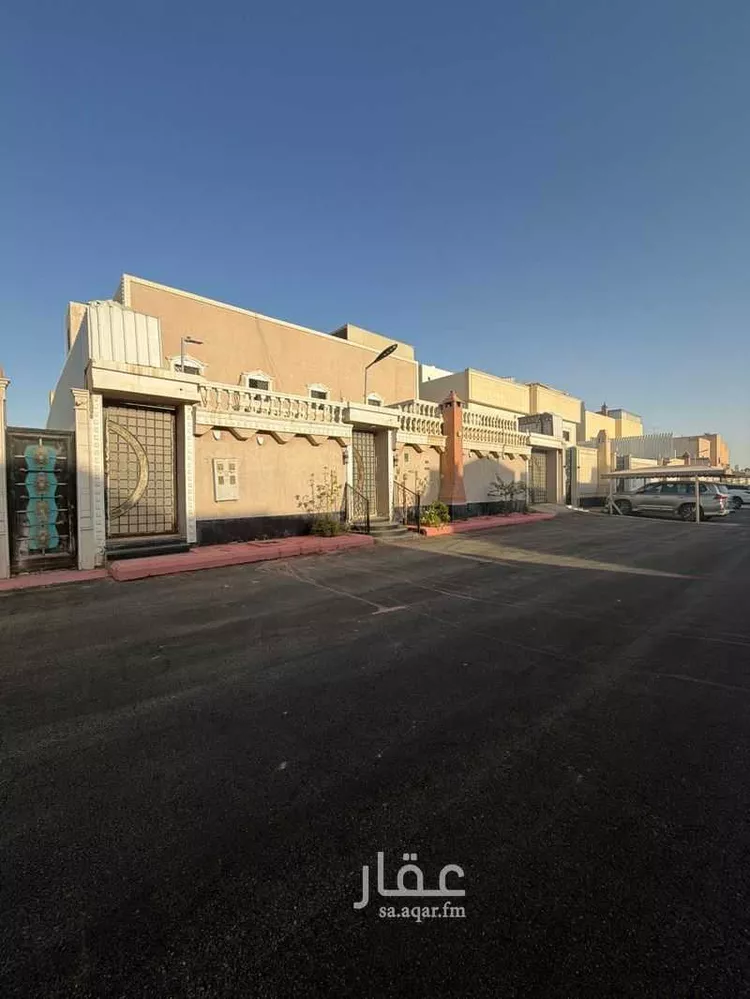 فيلا للبيع في شارع الدفاع, حي إشبيلية, مدينة الرياض, منطقة الرياض صورة 3