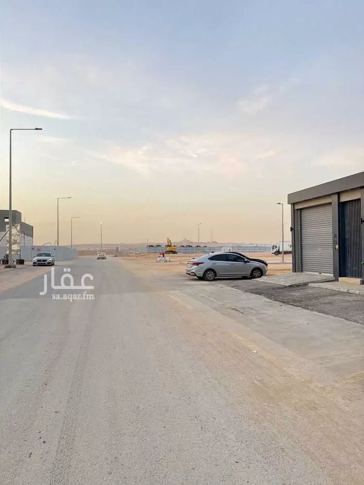 دور للبيع في شارع شارع, حي الجنادرية, مدينة الرياض, منطقة الرياض 8