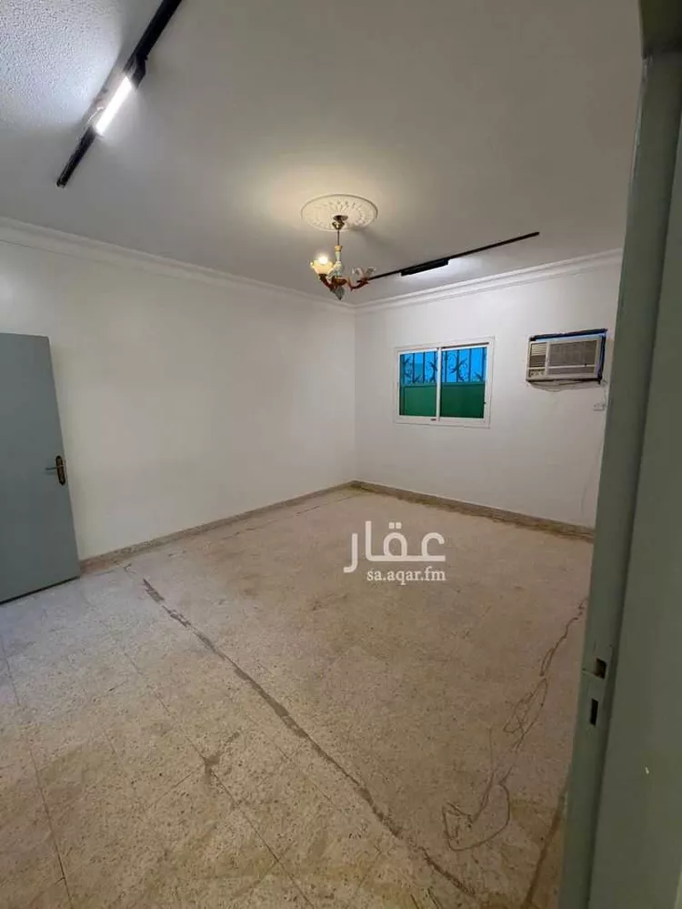شقة للإيجار في شارع العرقين, حي إشبيلية, مدينة الرياض, منطقة الرياض صورة 4