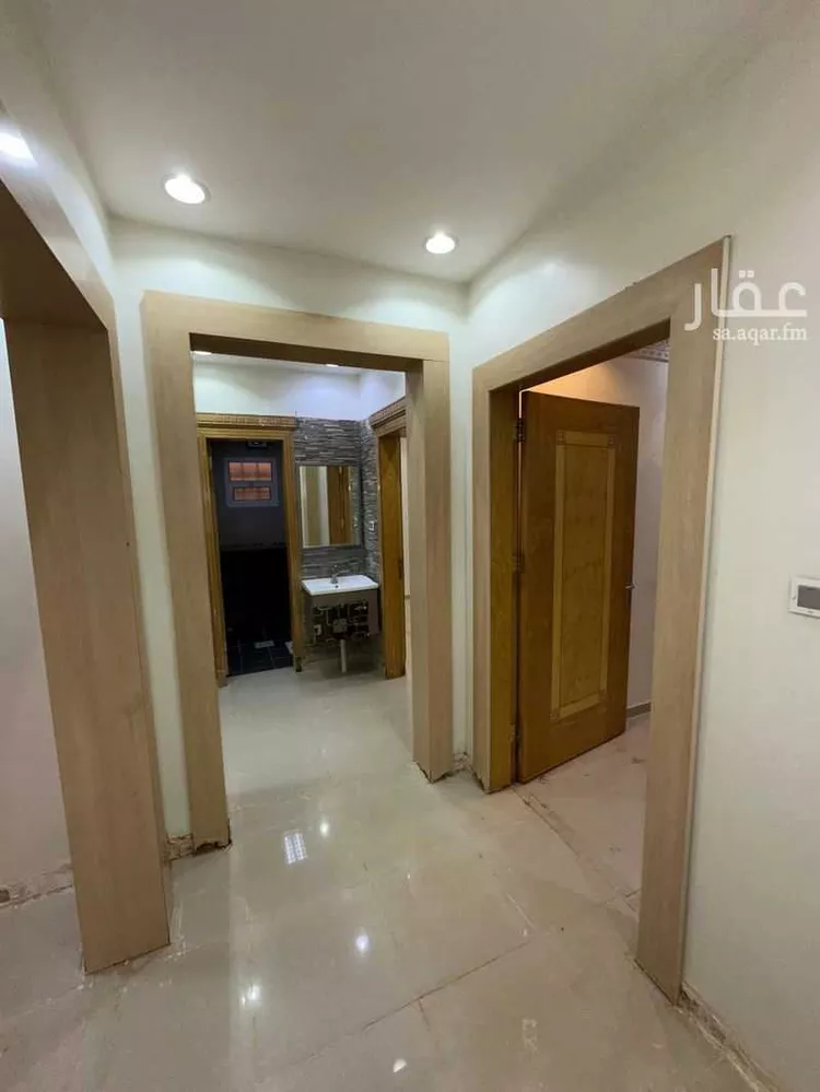 Floor for Rent in Riyadh Al Yarmouk صورة 3