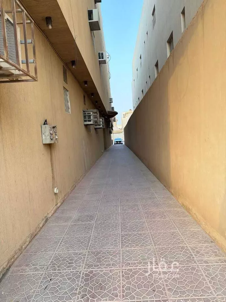 شقة للبيع في شارع بحر العرب, حي إشبيلية, مدينة الرياض, منطقة الرياض صورة 5