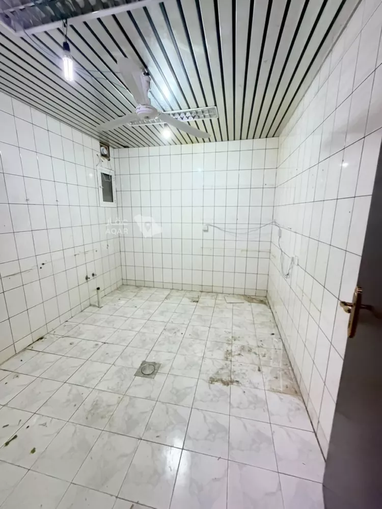 شقة للإيجار في شارع النايفة, حي اليرموك, مدينة الرياض, منطقة الرياض 7