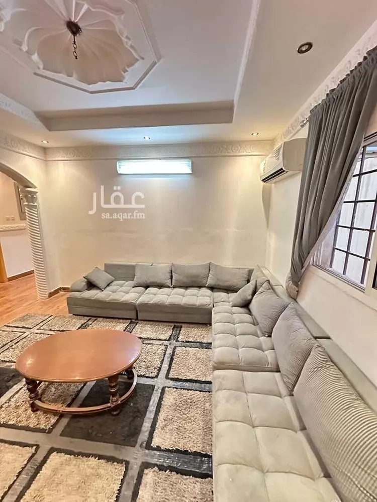 دور للإيجار في شارع الظهران, حي إشبيلية, مدينة الرياض, منطقة الرياض