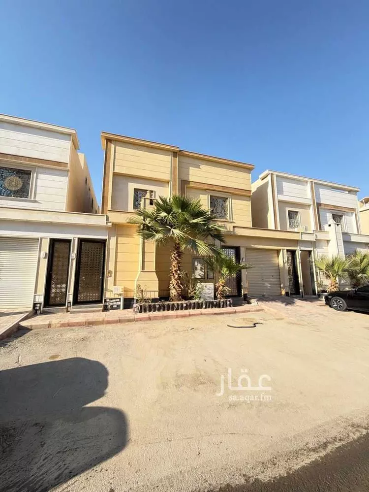 فيلا للإيجار في شارع تاج الدين الفكهاني, حي الرمال, مدينة الرياض, منطقة الرياض