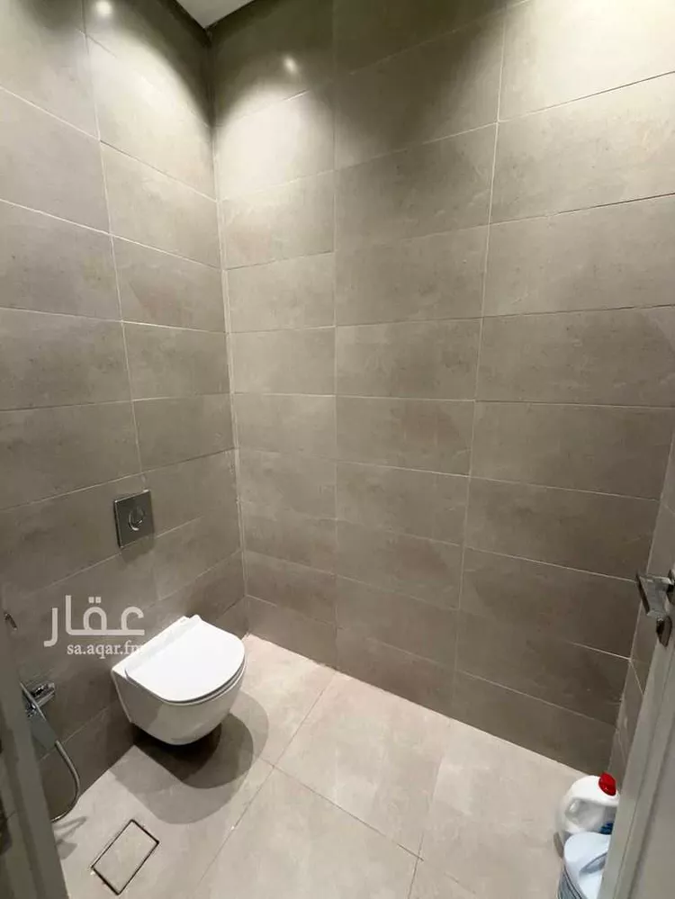 شقة للإيجار في شارع الشيخ جابر الاحمد الصباح, حي اليرموك, مدينة الرياض, منطقة الرياض 21