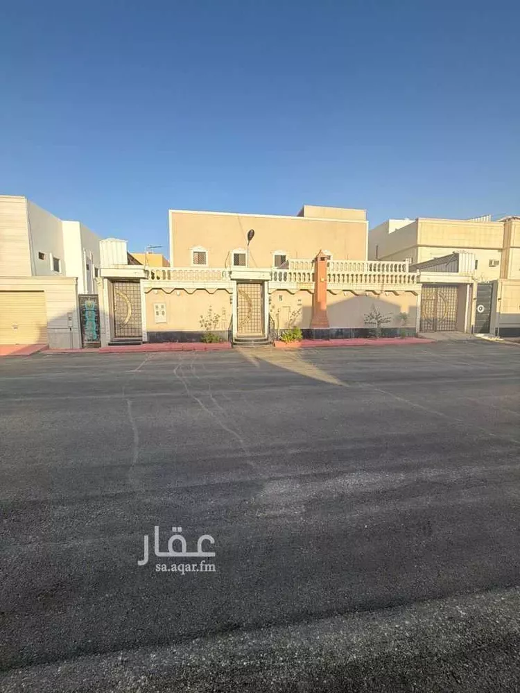 فيلا للبيع في شارع الدفاع, حي إشبيلية, مدينة الرياض, منطقة الرياض صورة 2
