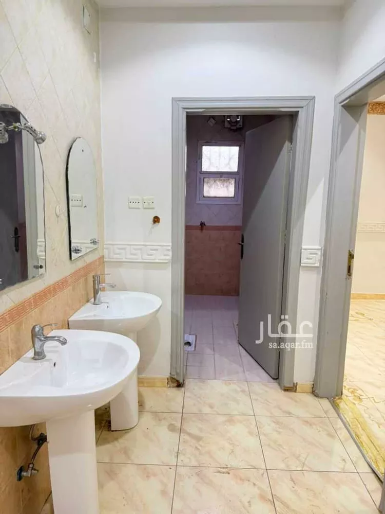 شقة للإيجار في شارع الطرائفي, حي إشبيلية, مدينة الرياض, منطقة الرياض 10
