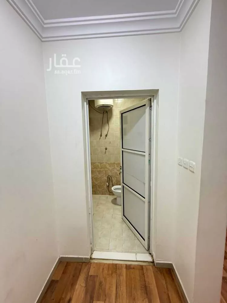 شقة للإيجار في شارع زبن بن عمير, حي إشبيلية, مدينة الرياض, منطقة الرياض صورة 3
