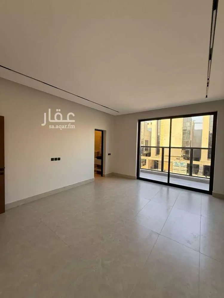 فيلا للبيع في شارع محمود الطرازي, حي النرجس, مدينة الرياض, منطقة الرياض 11