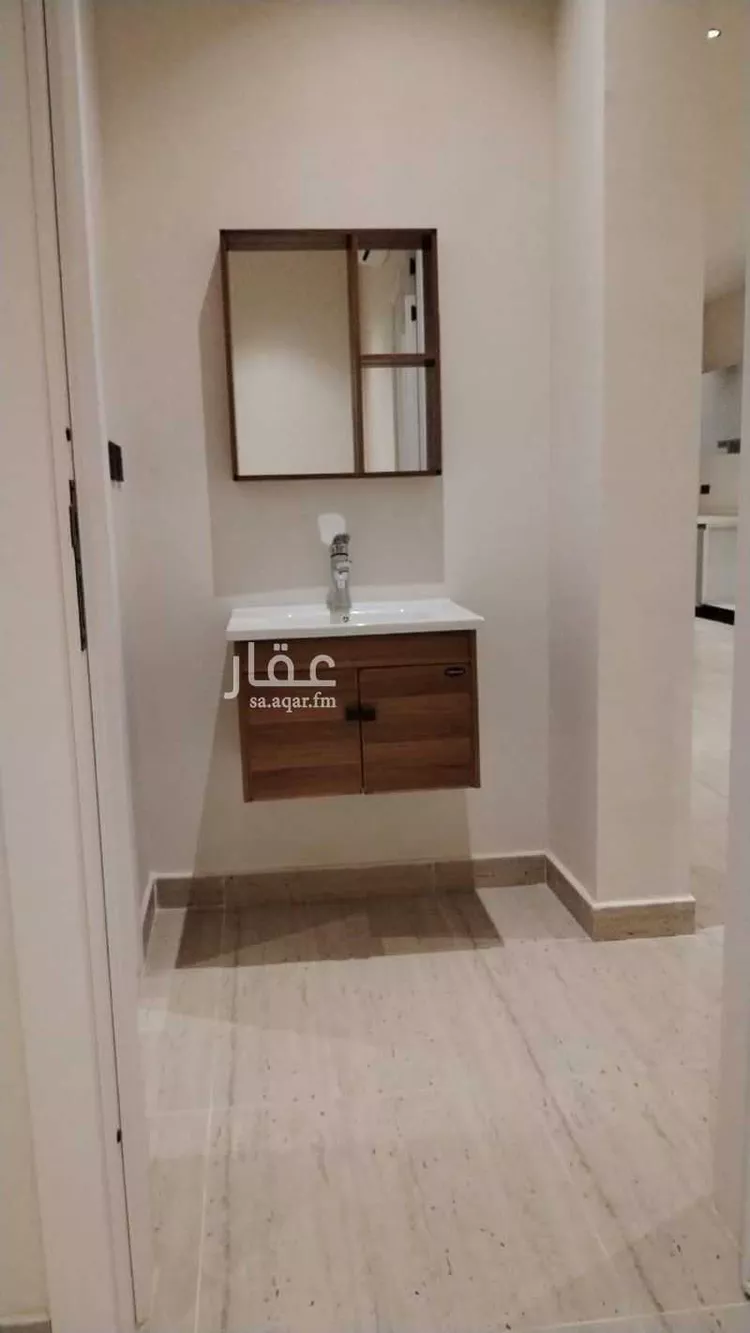 شقة للبيع في شارع محمد بن ناصر المبارك, حي عرقة, مدينة الرياض, منطقة الرياض صورة 3
