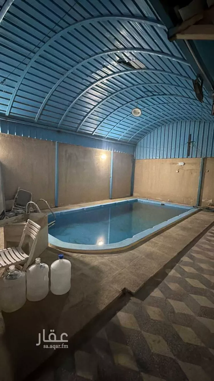 فيلا للبيع في شارع المعيدن ، حي السعادة ، الرياض ، منطقة الرياض صورة 2