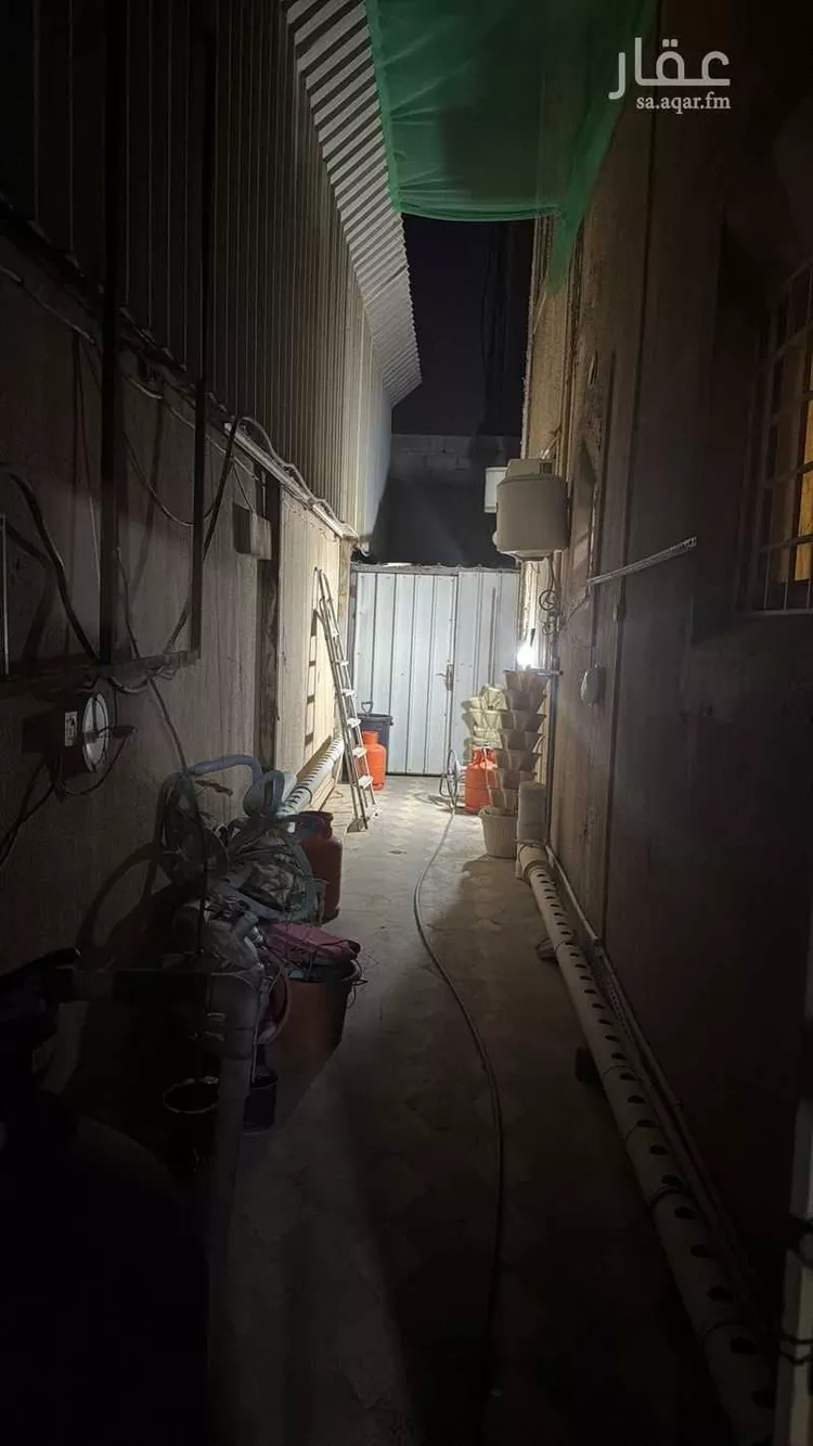 فيلا للبيع في شارع المعيدن ، حي السعادة ، الرياض ، منطقة الرياض صورة 4