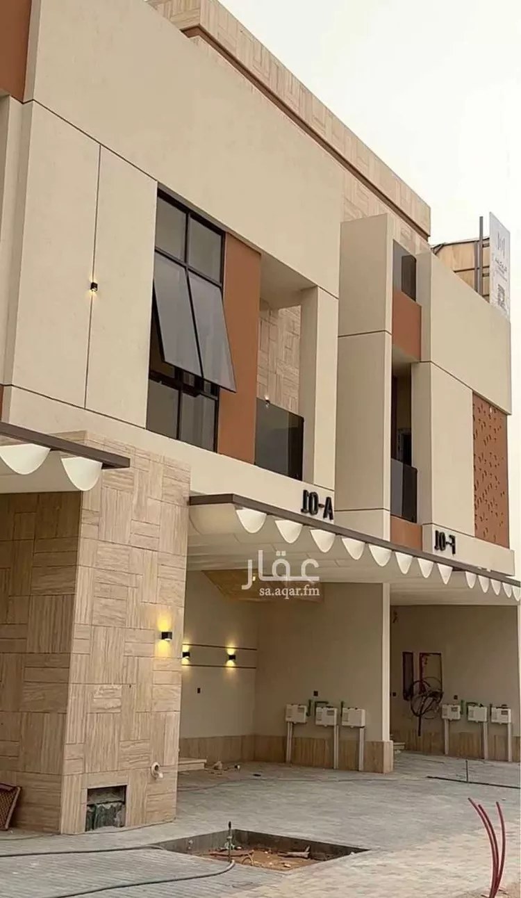 دور للبيع في شارع صلاح الدين الايوبي , حي الربوة, مدينة الرياض, منطقة الرياض