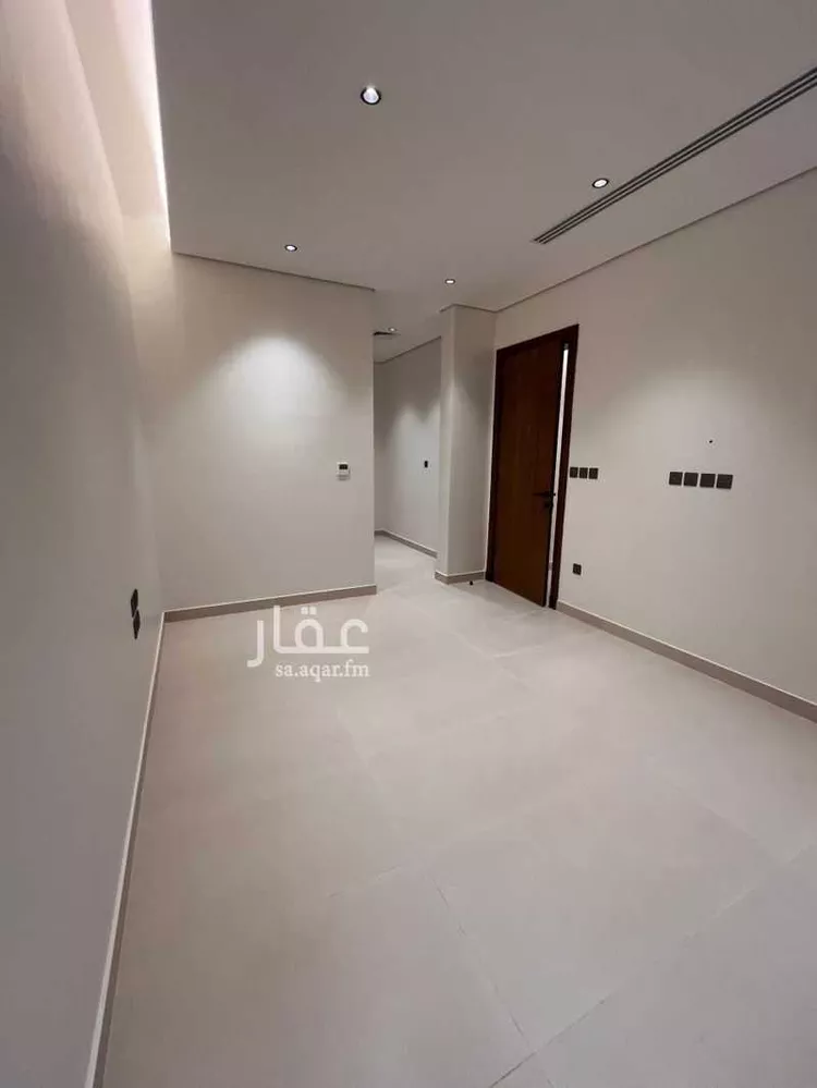 دور للبيع في شارع كشب, حي الربوة, مدينة الرياض, منطقة الرياض 8
