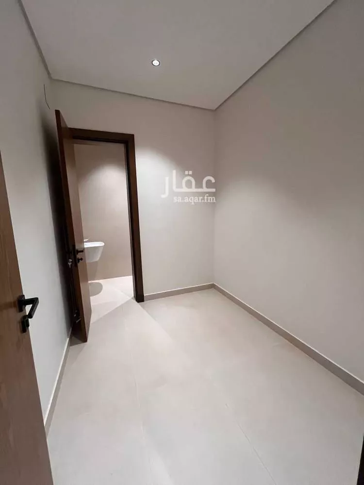 دور للبيع في شارع كشب, حي الربوة, مدينة الرياض, منطقة الرياض صورة 5