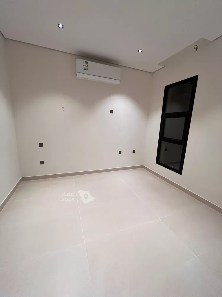 Floor for Rent in Riyadh Ar Rabwah 7