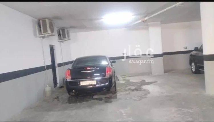مواقف سيارات للإيجار في شارع القادسية ، حي الياسمين ، الرياض ، منطقة الرياض