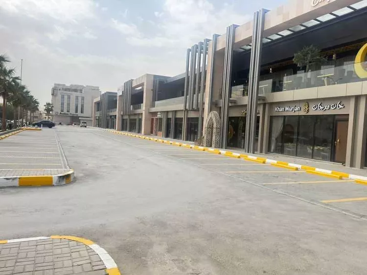 مجمع للإيجار في شارع الملك محمد الخامس, حي السليمانية, مدينة الرياض, منطقة الرياض 6