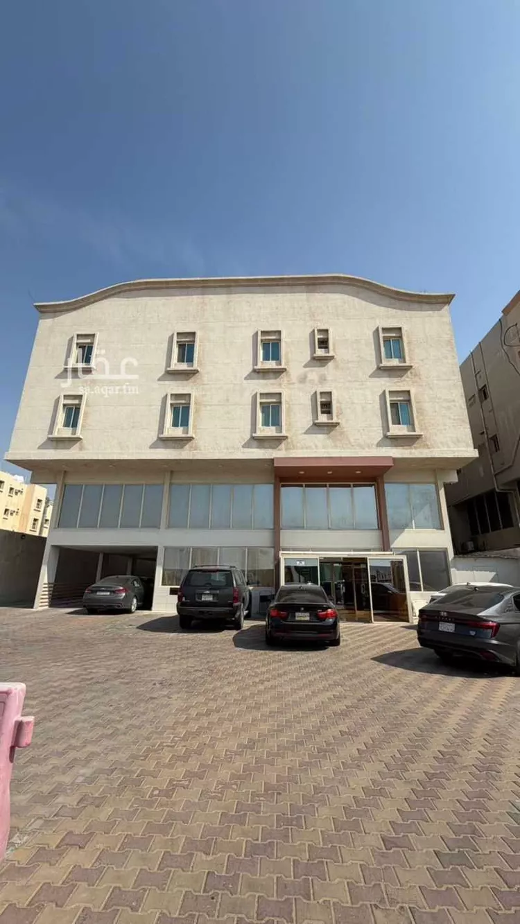 عمارة للإيجار في شارع ابو بكر الصديق, حي المنار, مدينة الدمام, المنطقة الشرقية صورة 2